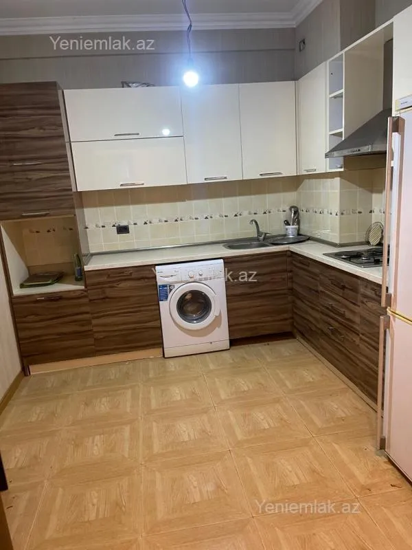 Satılır 3 otaqlı yeni tikili 105 m²