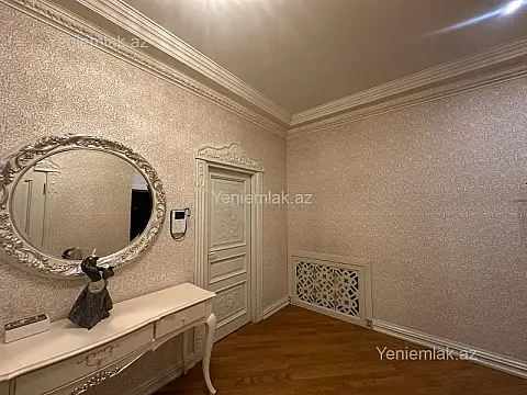 Satılır 3 otaqlı yeni tikili 140 m²