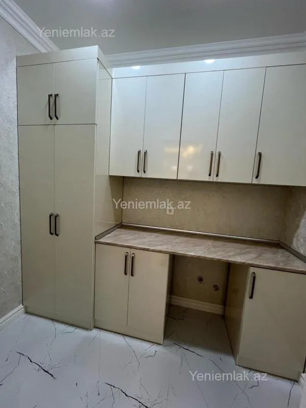 Satılır 2 otaqlı yeni tikili 100 m²