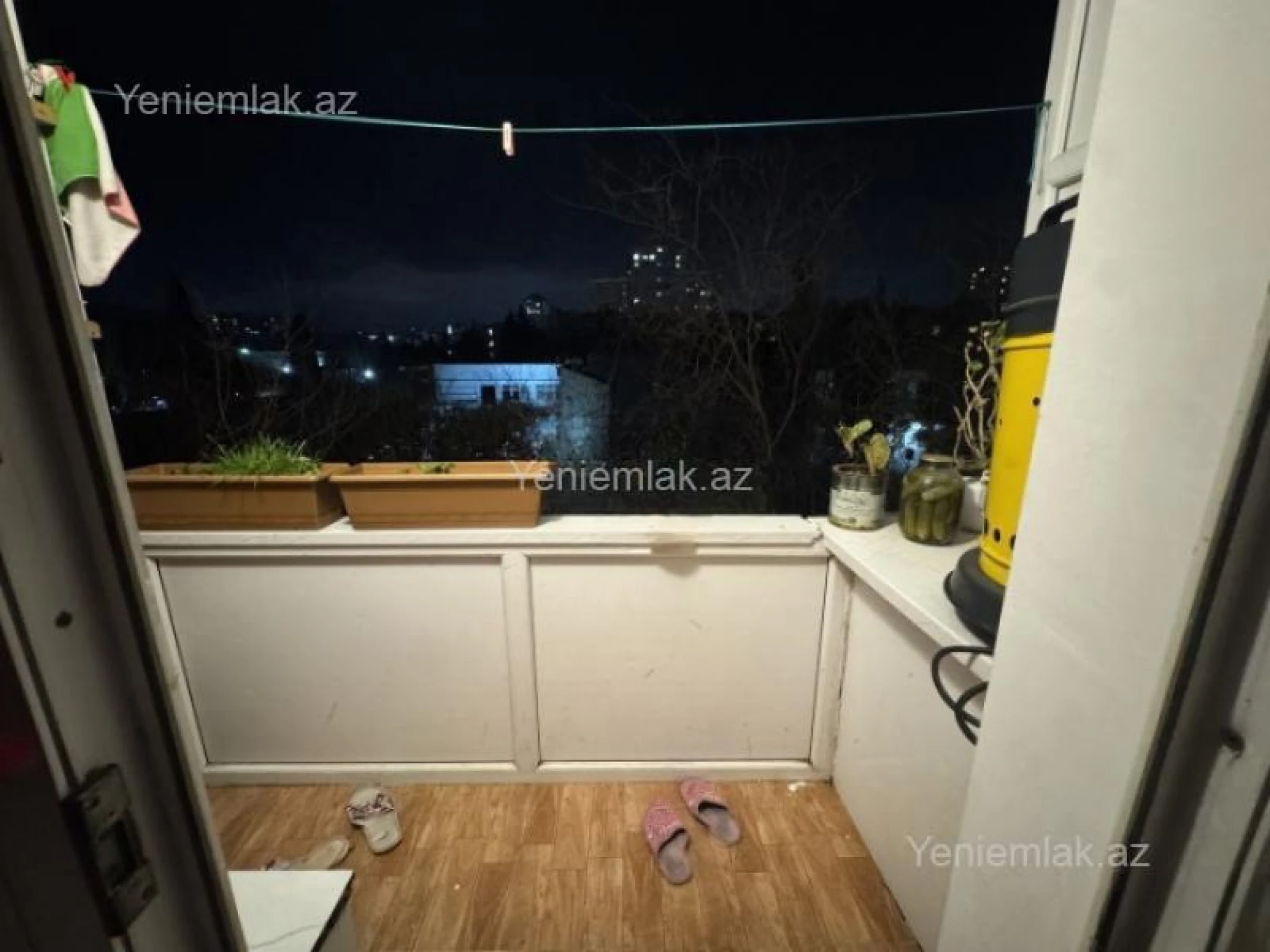 Satılır 3 otaqlı köhnə tikili 85 m²