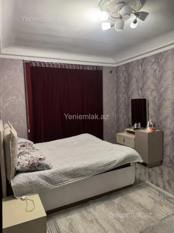 Satılır 3 otaqlı köhnə tikili 85 m²
