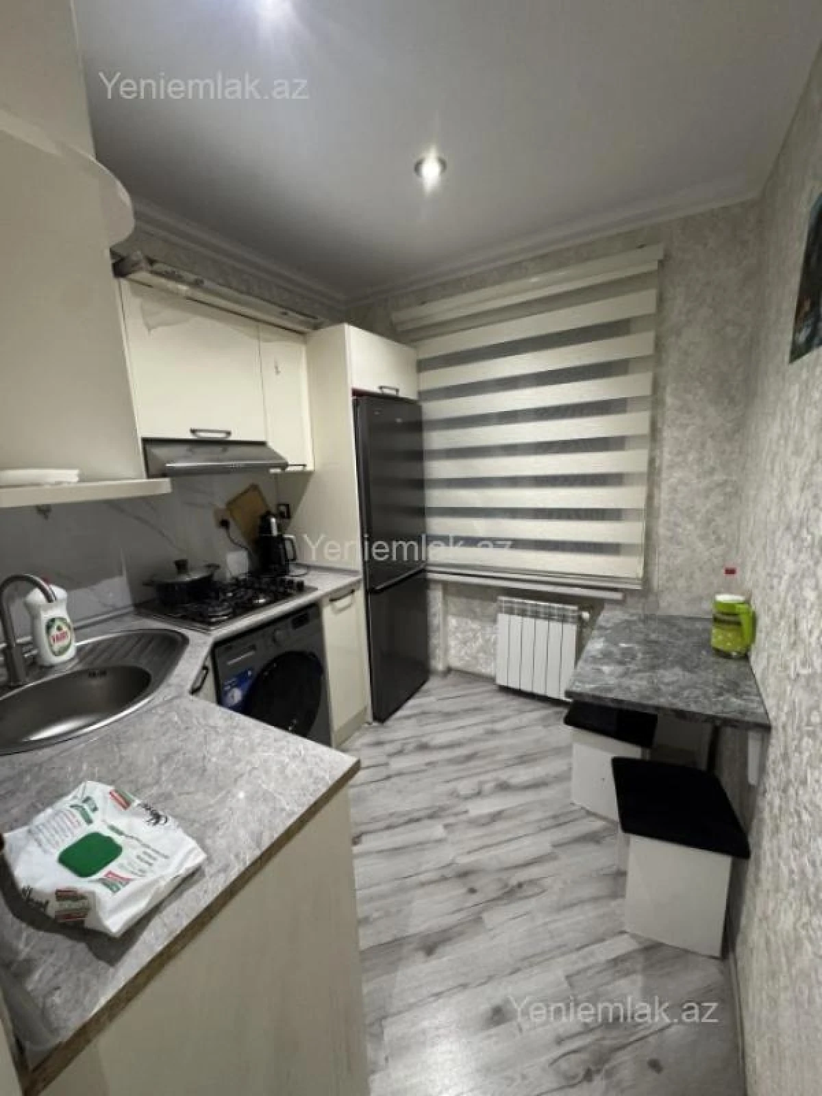 Satılır 3 otaqlı köhnə tikili 85 m²