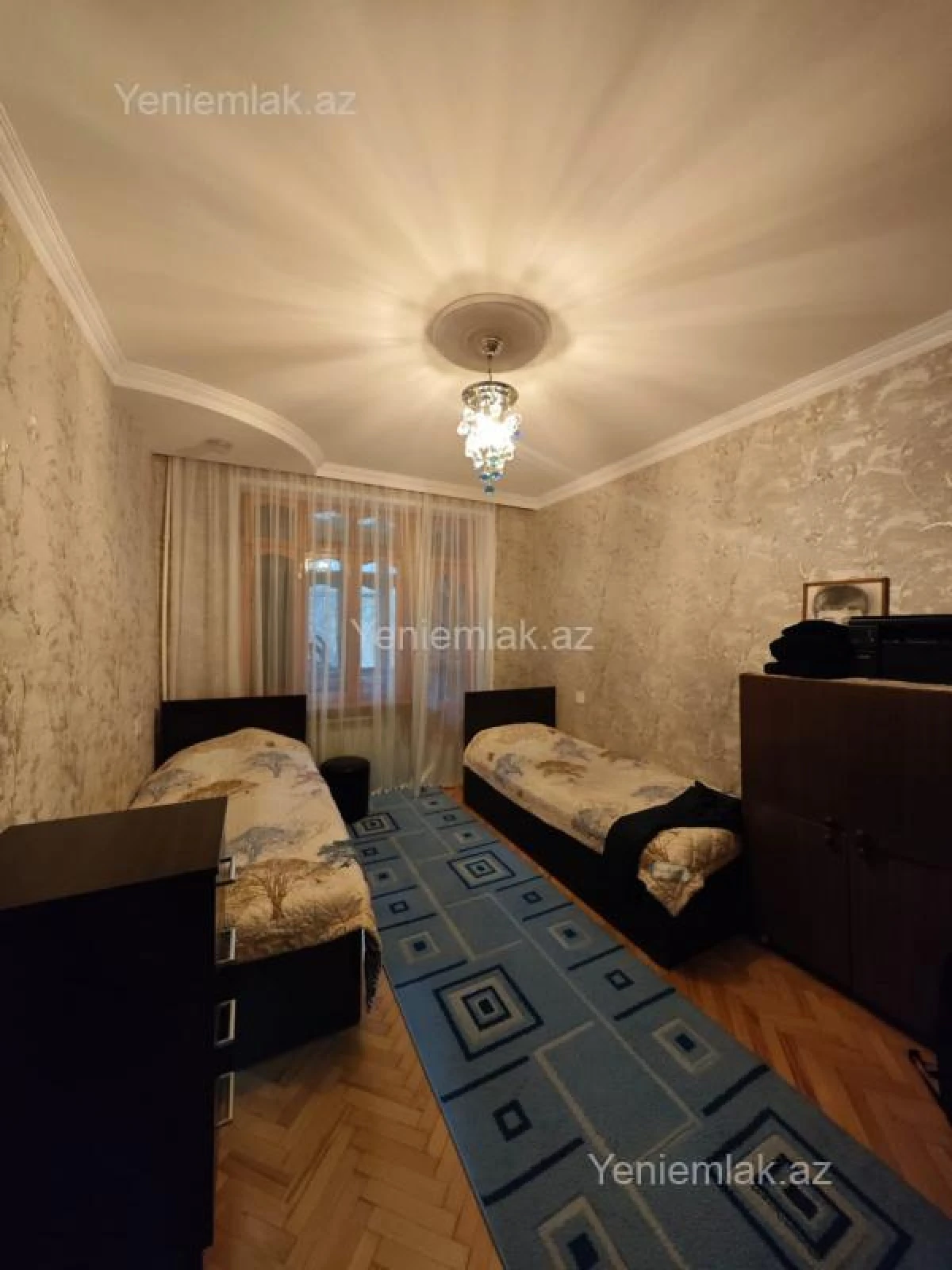 Satılır 3 otaqlı köhnə tikili 90 m²