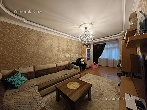 Satılır 3 otaqlı köhnə tikili 90 m²