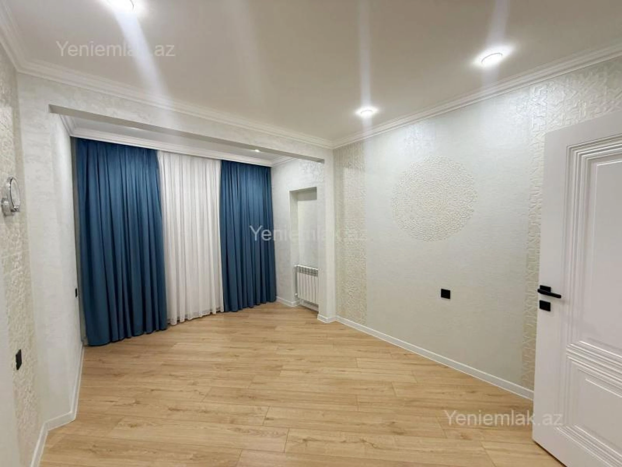 Satılır 3 otaqlı köhnə tikili 80 m²