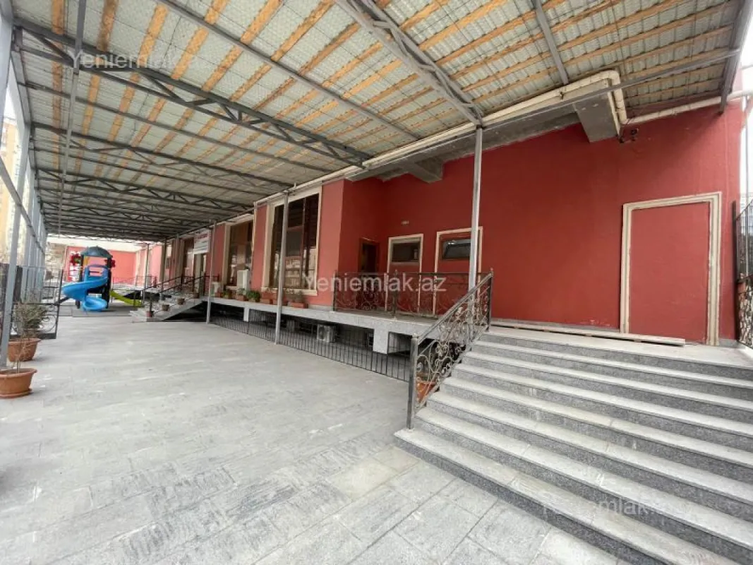 Satılır 1 otaqlı obyekt 1100 m²