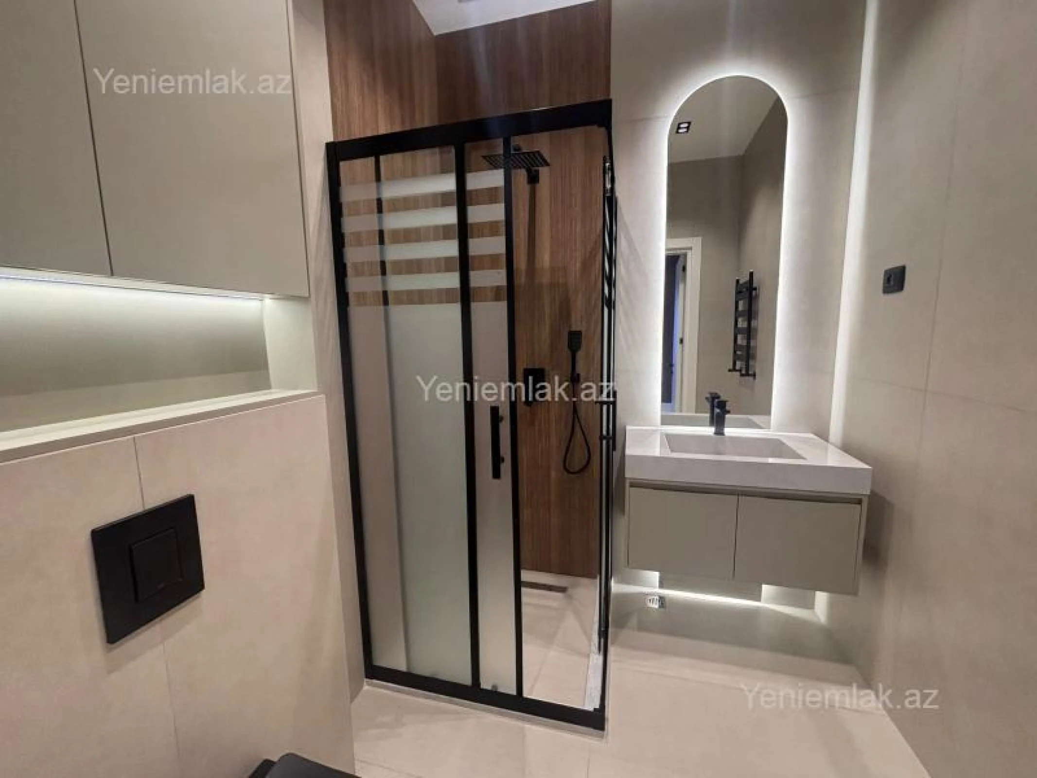 Satılır 5 otaqlı həyət evi 250 m²
