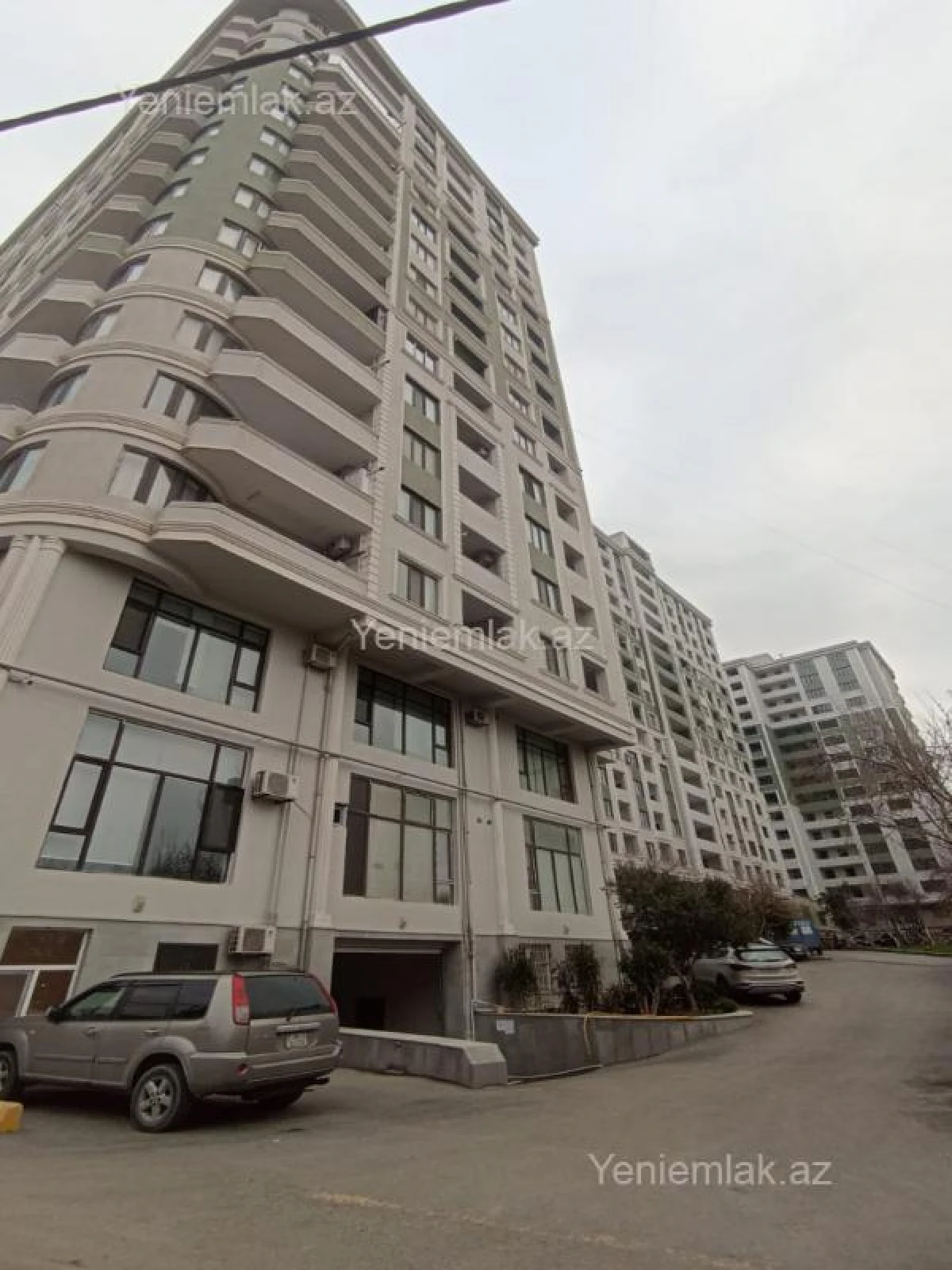 Satılır 3 otaqlı yeni tikili 110 m²