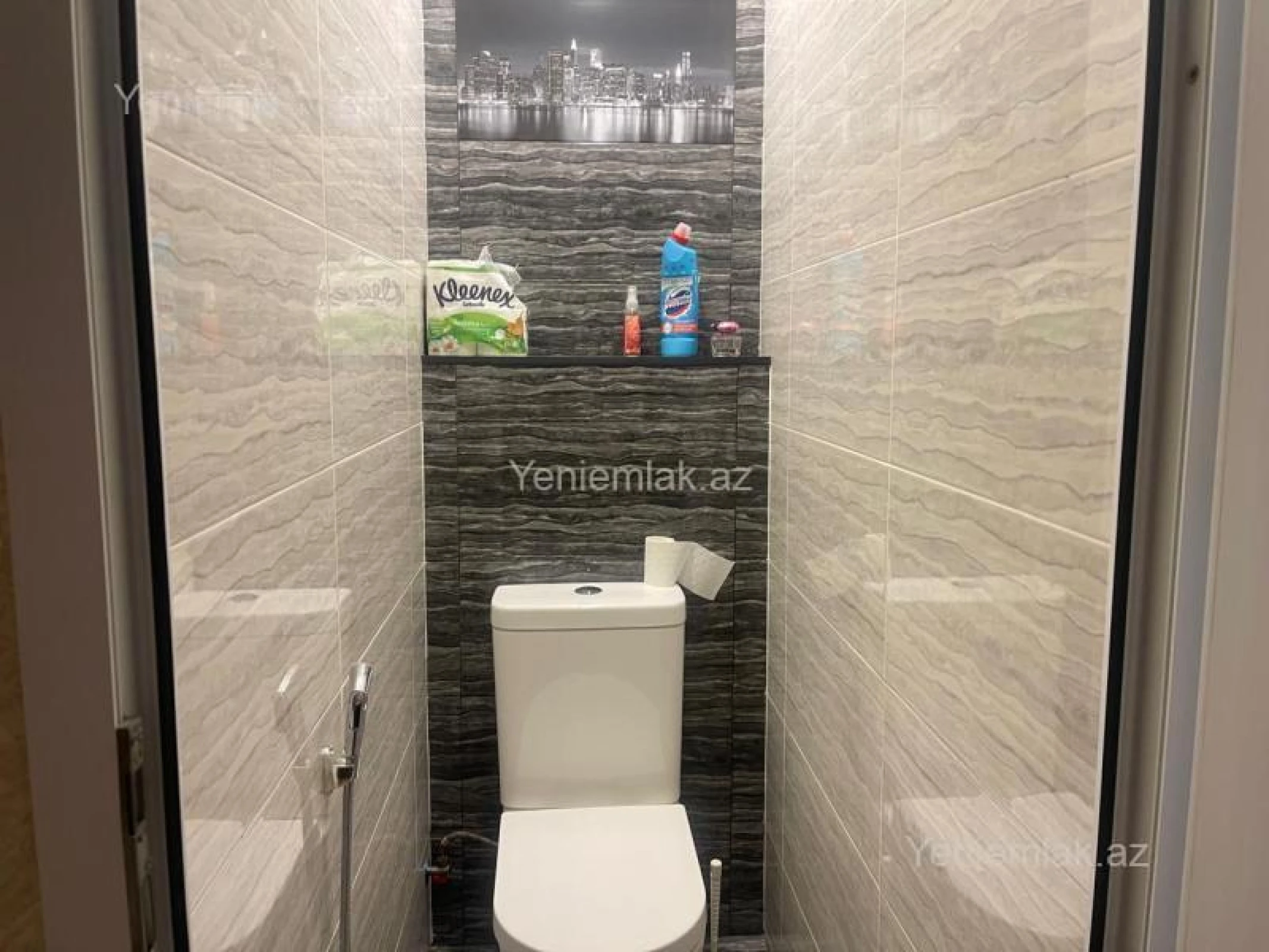 Satılır 2 otaqlı köhnə tikili 65 m²