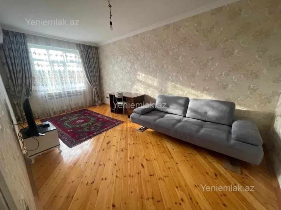 Satılır 2 otaqlı köhnə tikili 65 m²