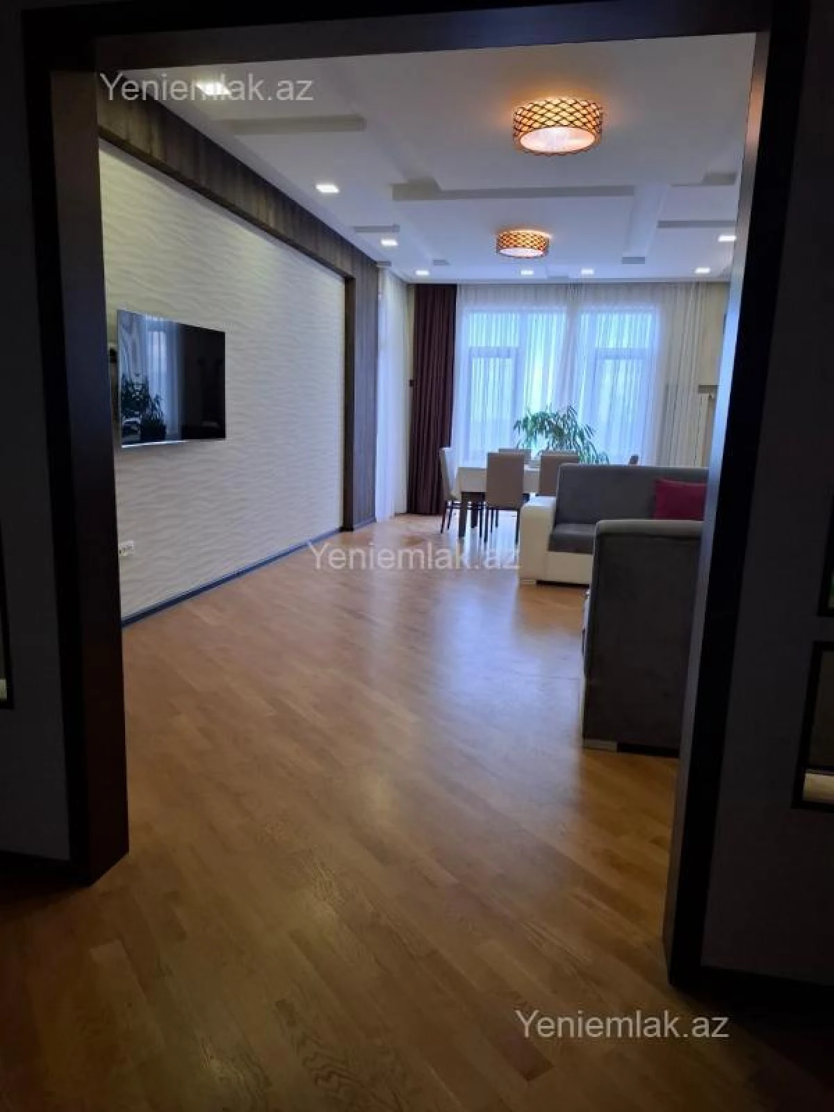Satılır 3 otaqlı yeni tikili 156 m²