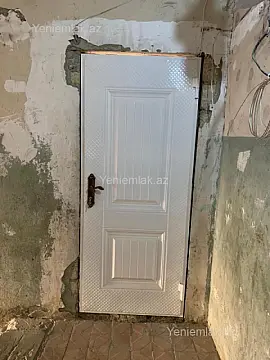 Satılır 2 otaqlı köhnə tikili 70 m²
