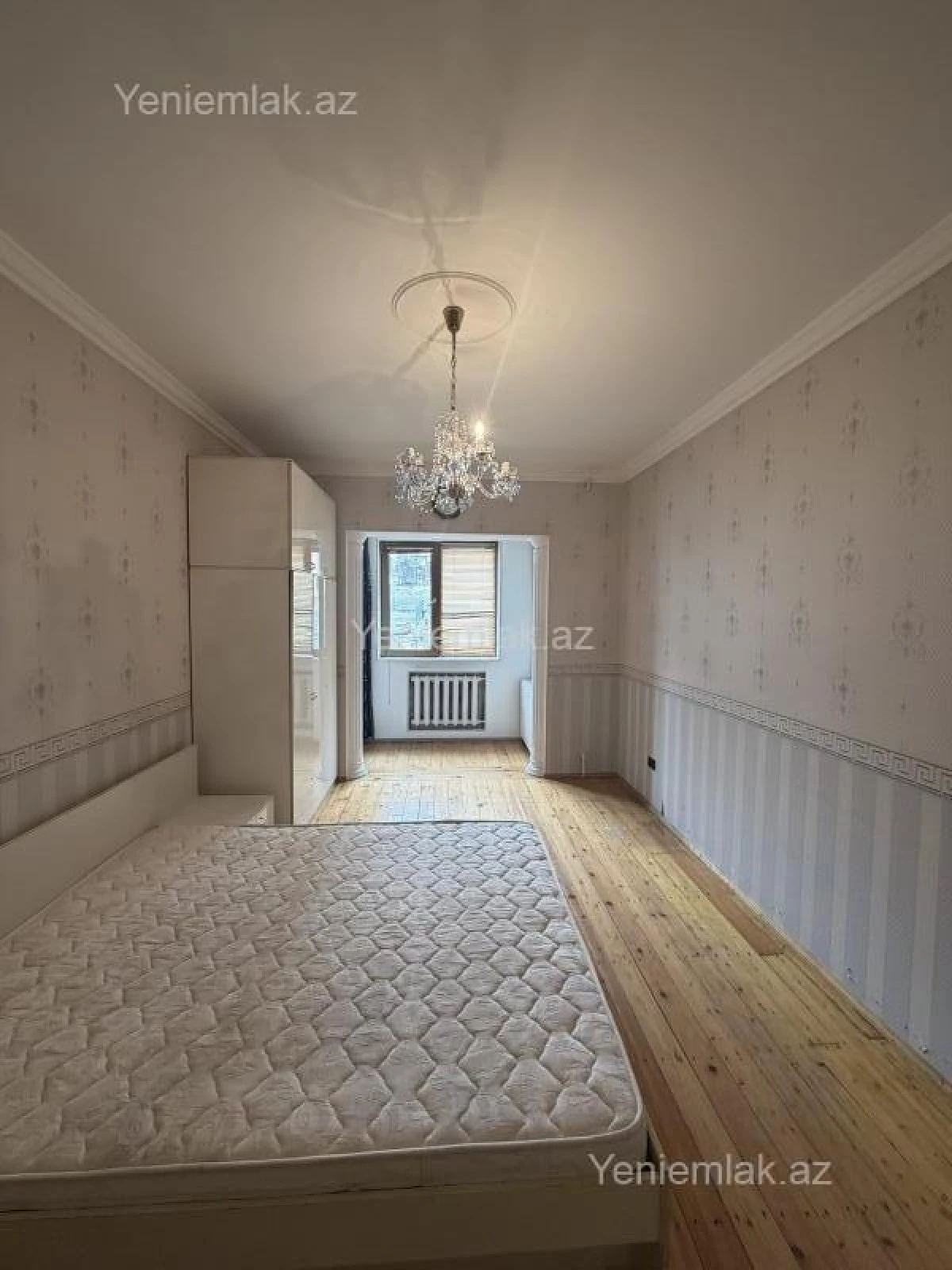 Satılır 4 otaqlı köhnə tikili 112 m²