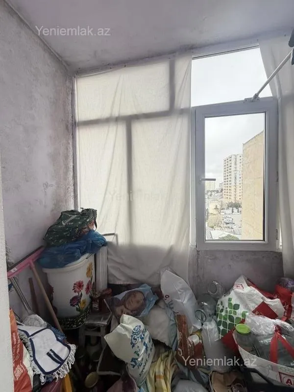 Satılır 2 otaqlı köhnə tikili 62 m²