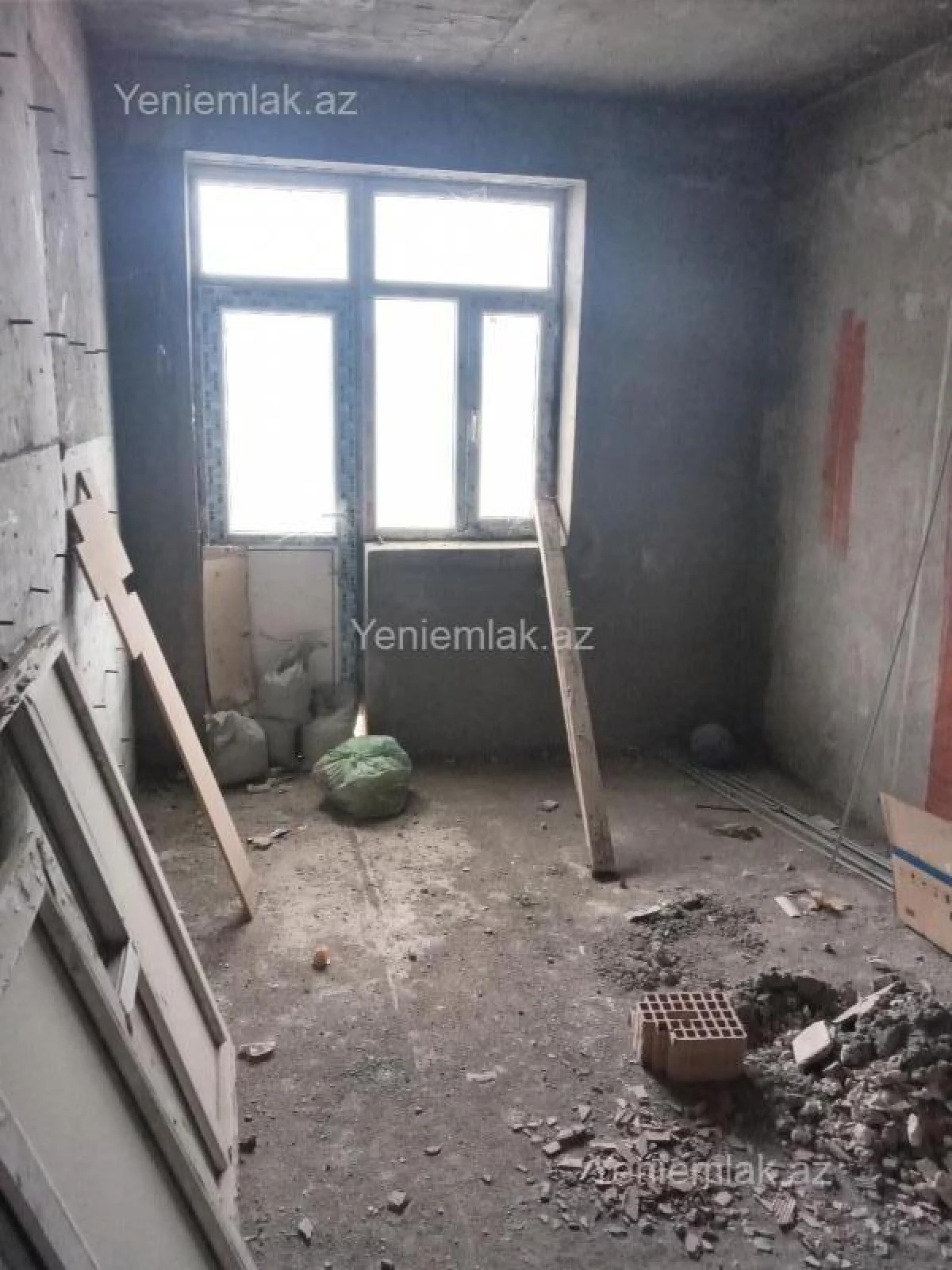 Satılır 2 otaqlı yeni tikili 83 m²