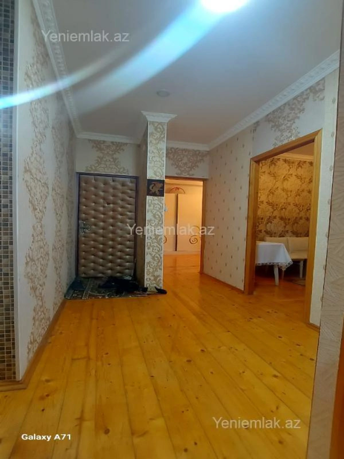 Satılır 3 otaqlı köhnə tikili 80 m²