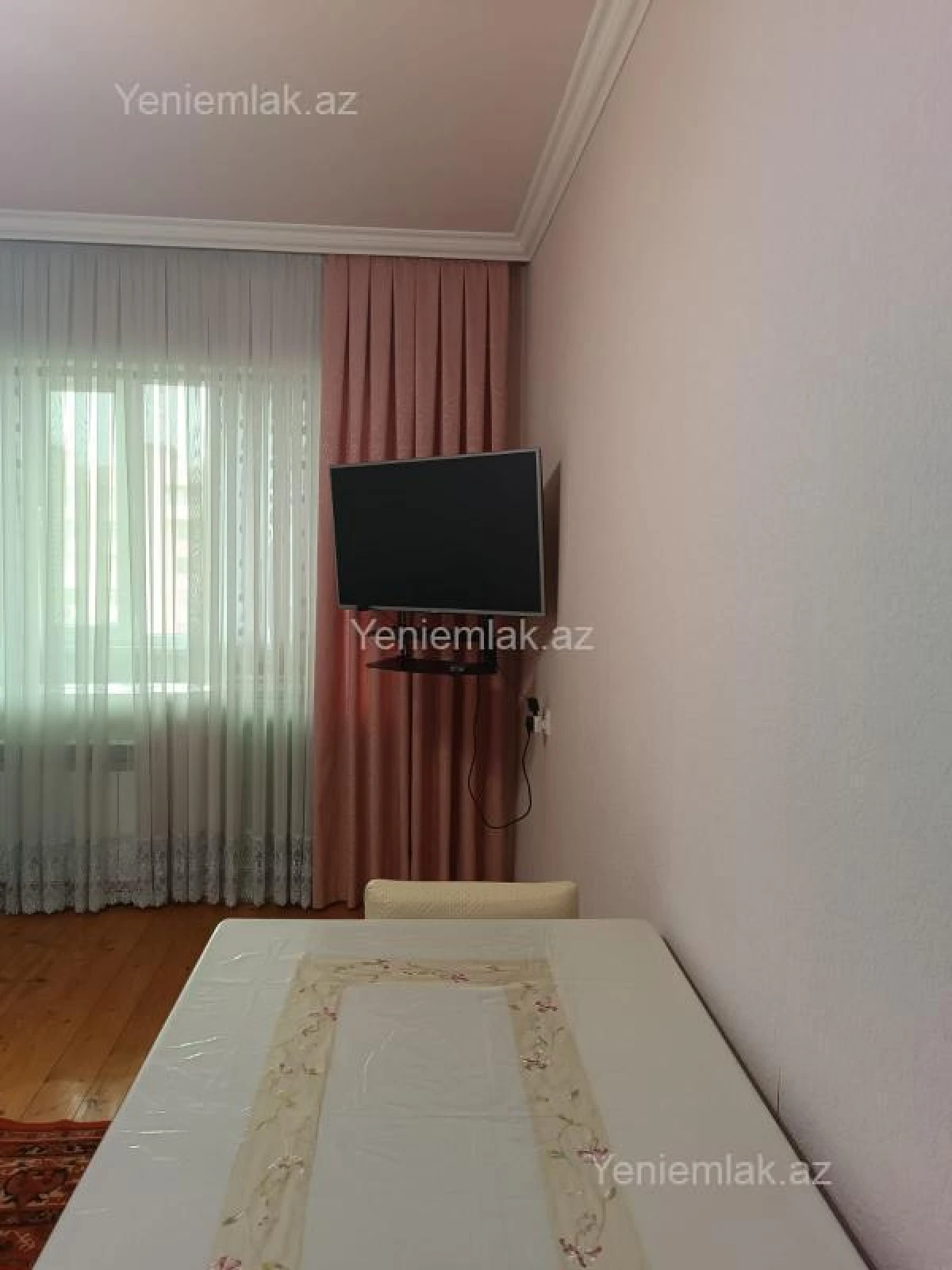 Satılır 3 otaqlı köhnə tikili 80 m²