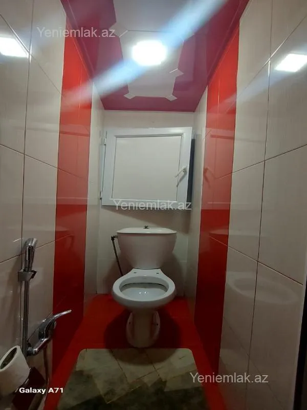 Satılır 3 otaqlı köhnə tikili 80 m²