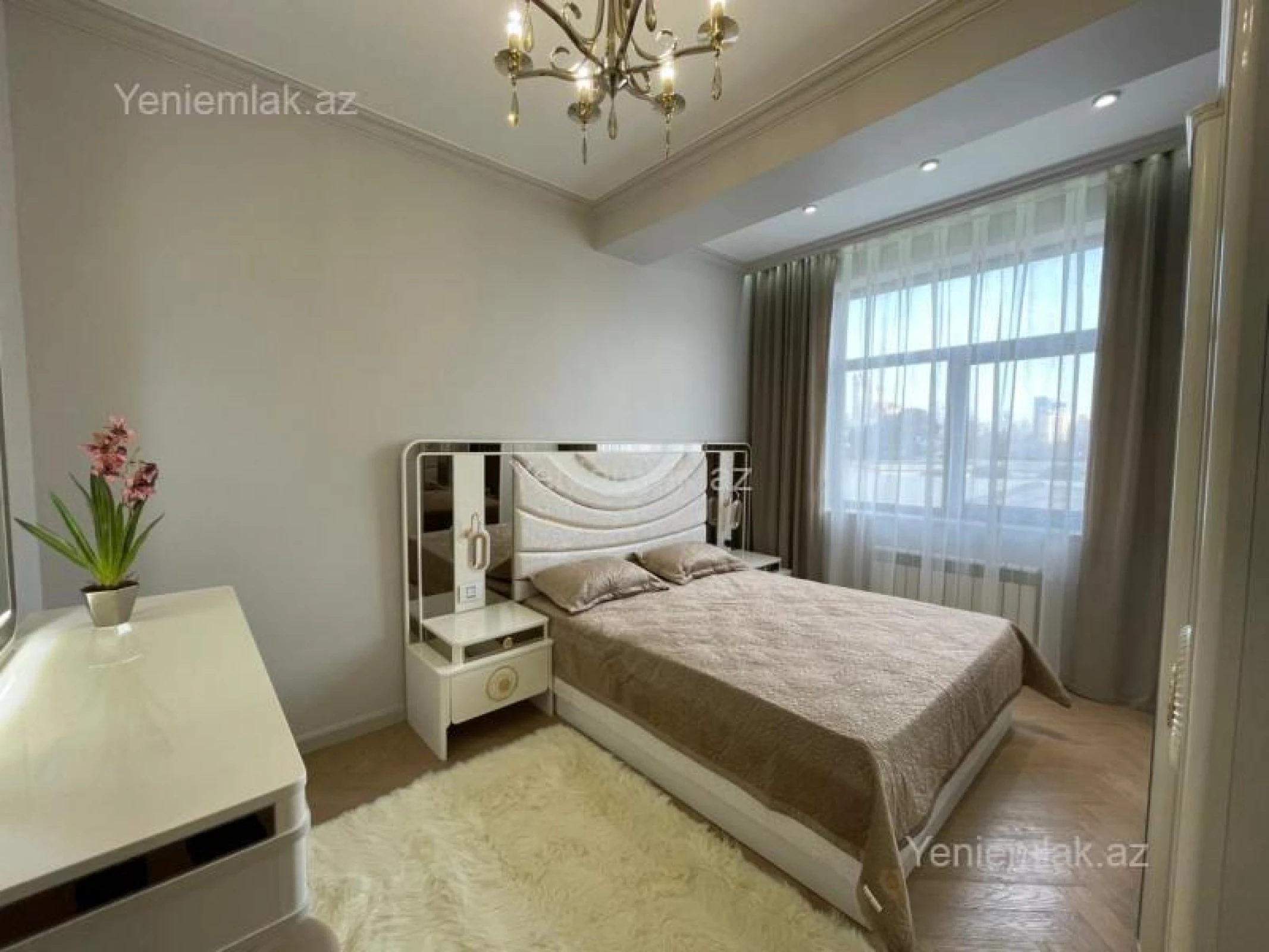 Satılır 3 otaqlı yeni tikili 111.2 m²