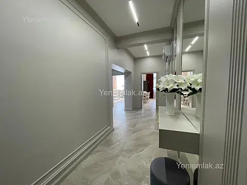 Satılır 3 otaqlı yeni tikili 111.2 m²