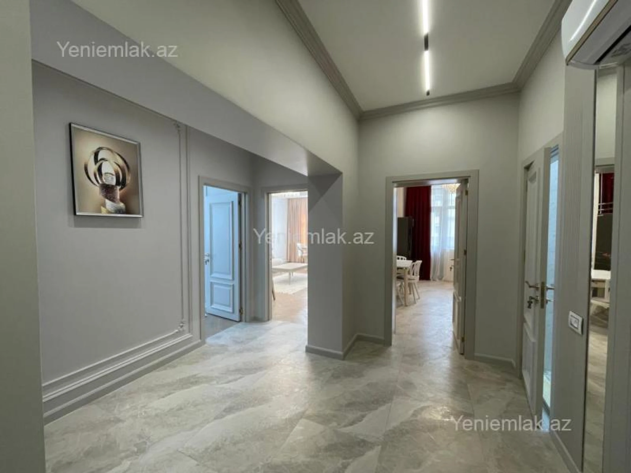 Satılır 3 otaqlı yeni tikili 111.2 m²