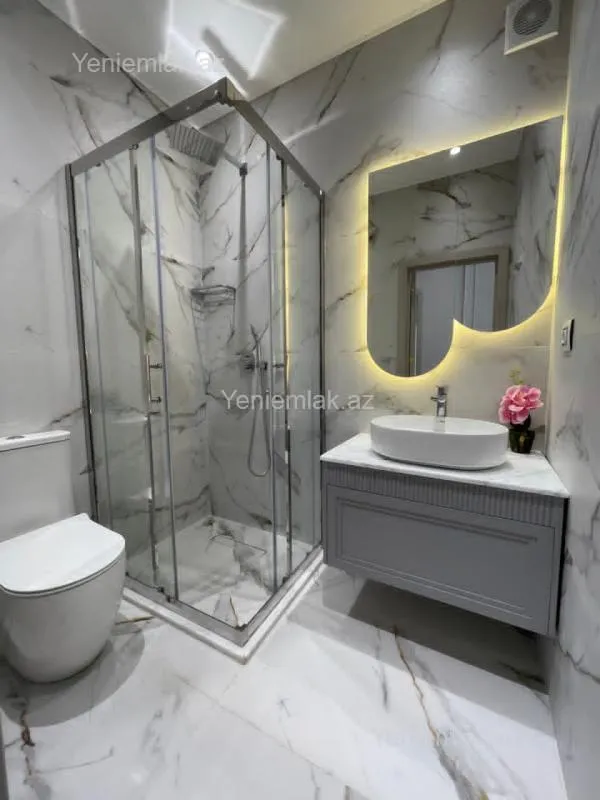 Satılır 3 otaqlı yeni tikili 111.2 m²