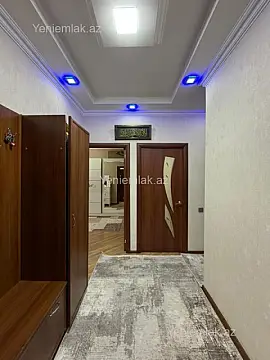 Satılır 4 otaqlı köhnə tikili 100 m²