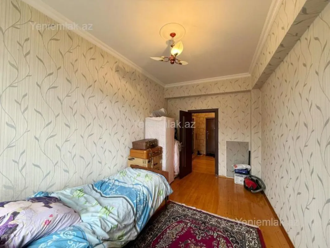 Satılır 3 otaqlı yeni tikili 110 m²