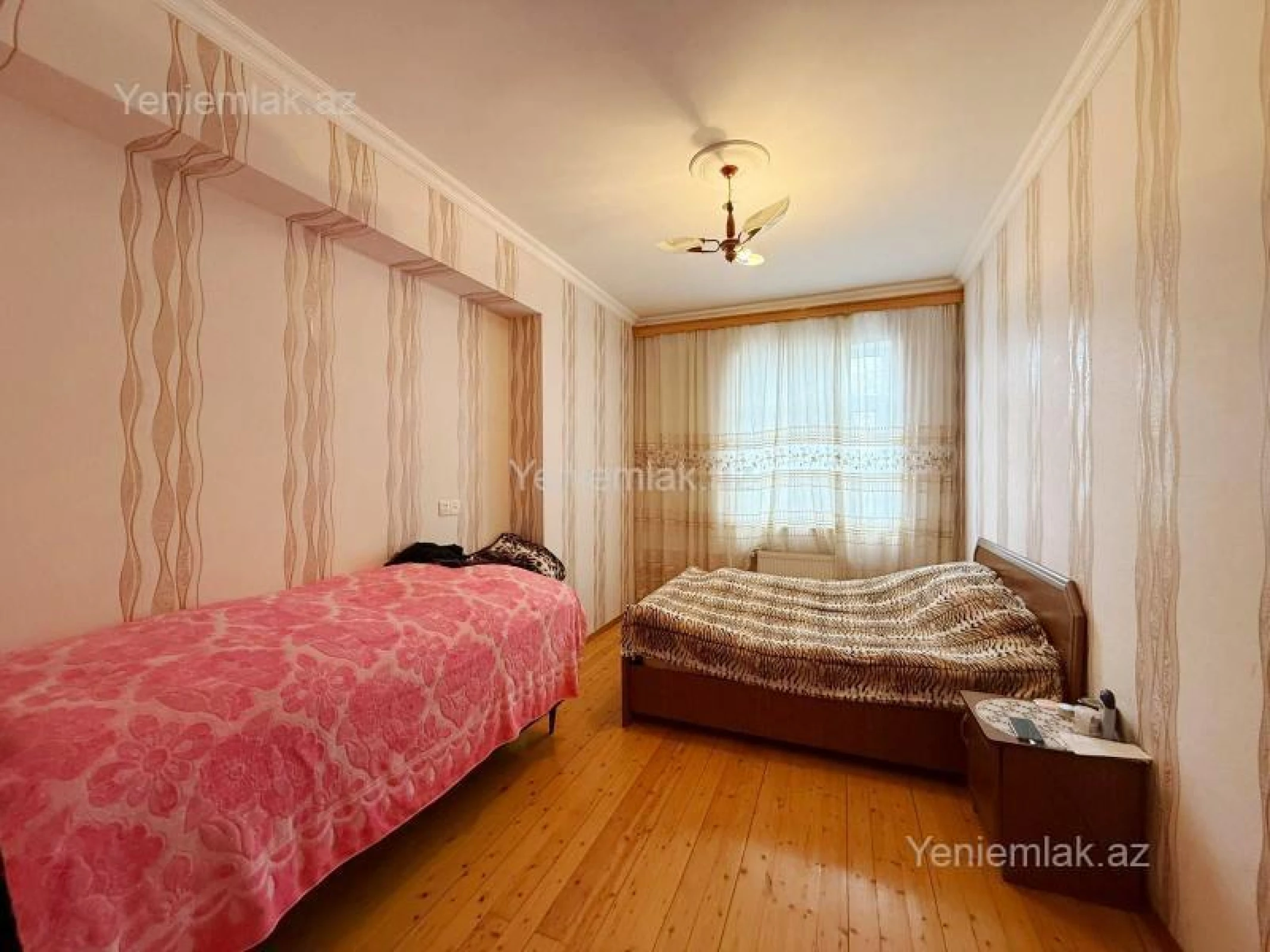 Satılır 3 otaqlı yeni tikili 110 m²