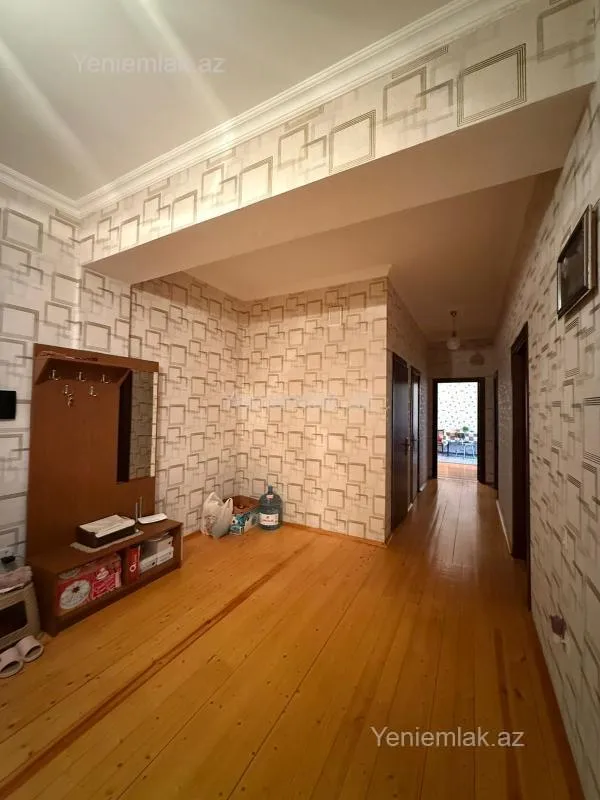Satılır 3 otaqlı yeni tikili 110 m²
