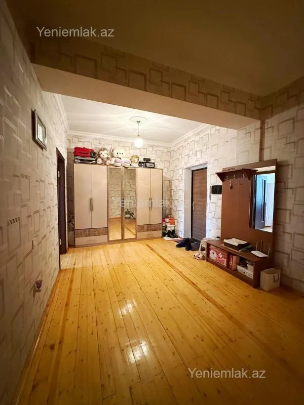 Satılır 3 otaqlı yeni tikili 110 m²