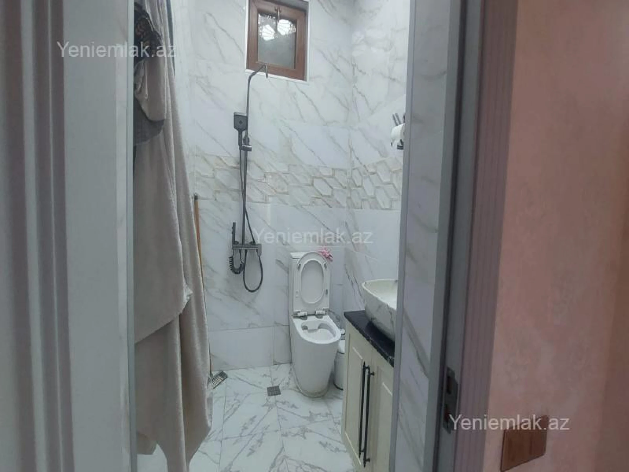 Satılır 2 otaqlı həyət evi 50 m²