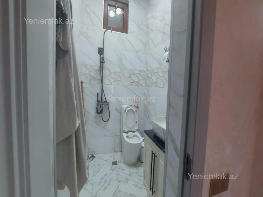 Satılır 2 otaqlı həyət evi 50 m²