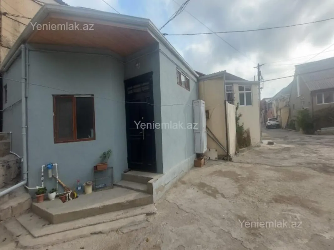 Satılır 2 otaqlı həyət evi 50 m²
