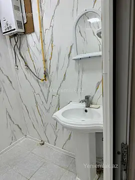 Satılır 1 otaqlı köhnə tikili 35 m²