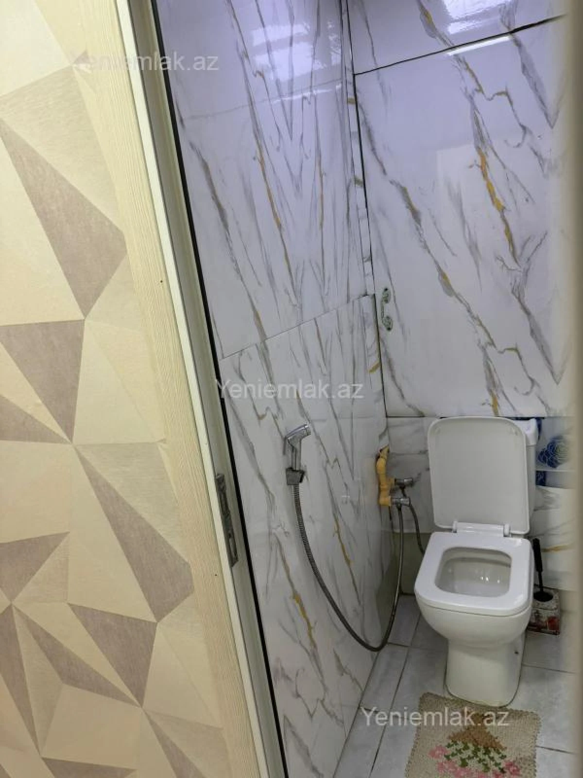 Satılır 1 otaqlı köhnə tikili 35 m²