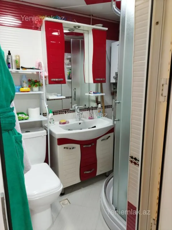 Satılır 3 otaqlı köhnə tikili 55 m²
