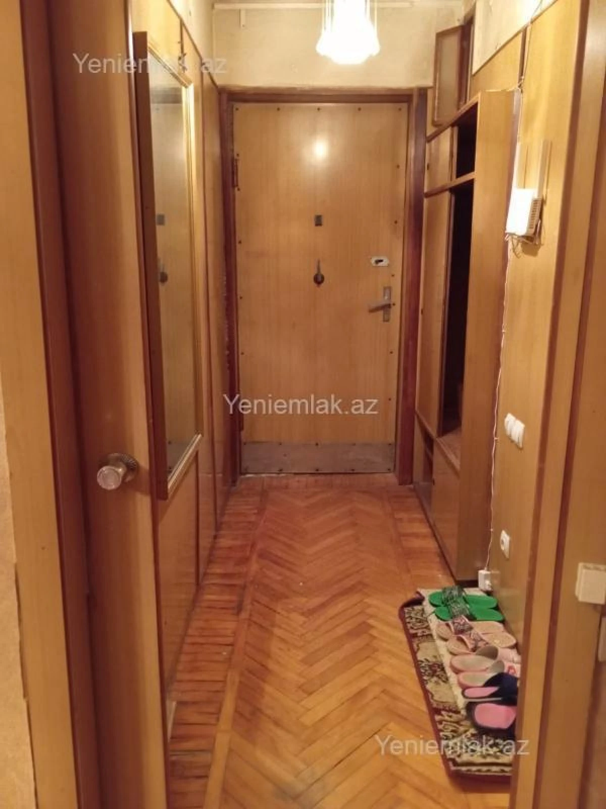 Satılır 1 otaqlı köhnə tikili 35 m²