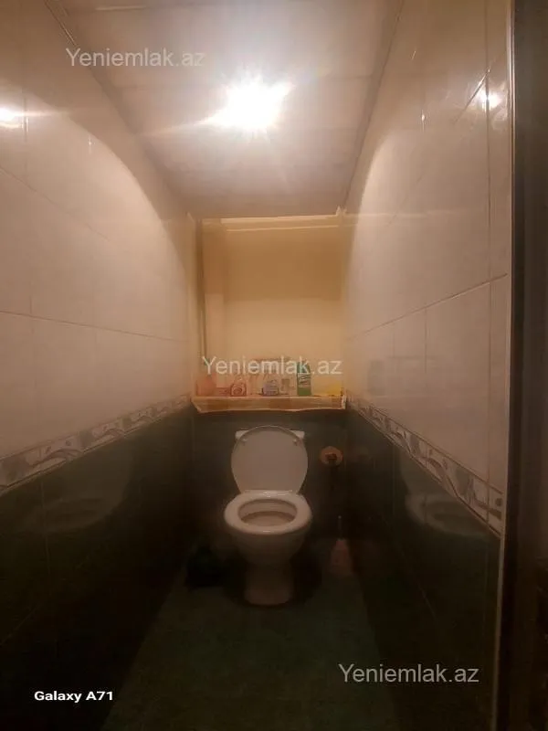 Satılır 3 otaqlı köhnə tikili 80 m²