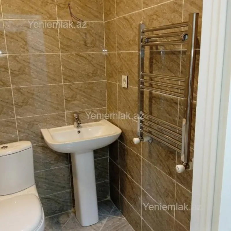 Satılır 3 otaqlı yeni tikili 85 m²