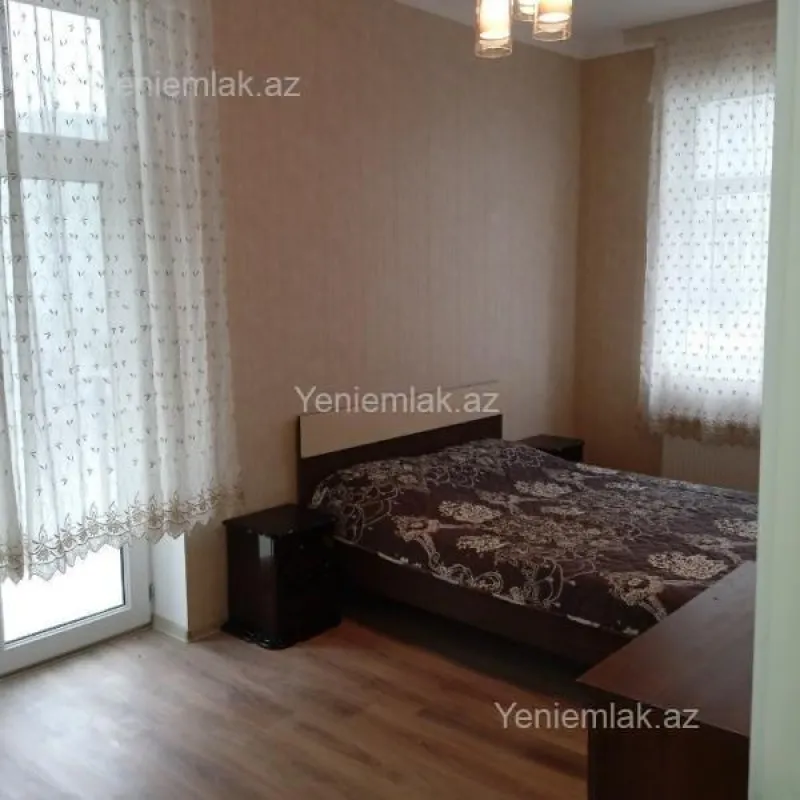 Satılır 3 otaqlı yeni tikili 85 m²