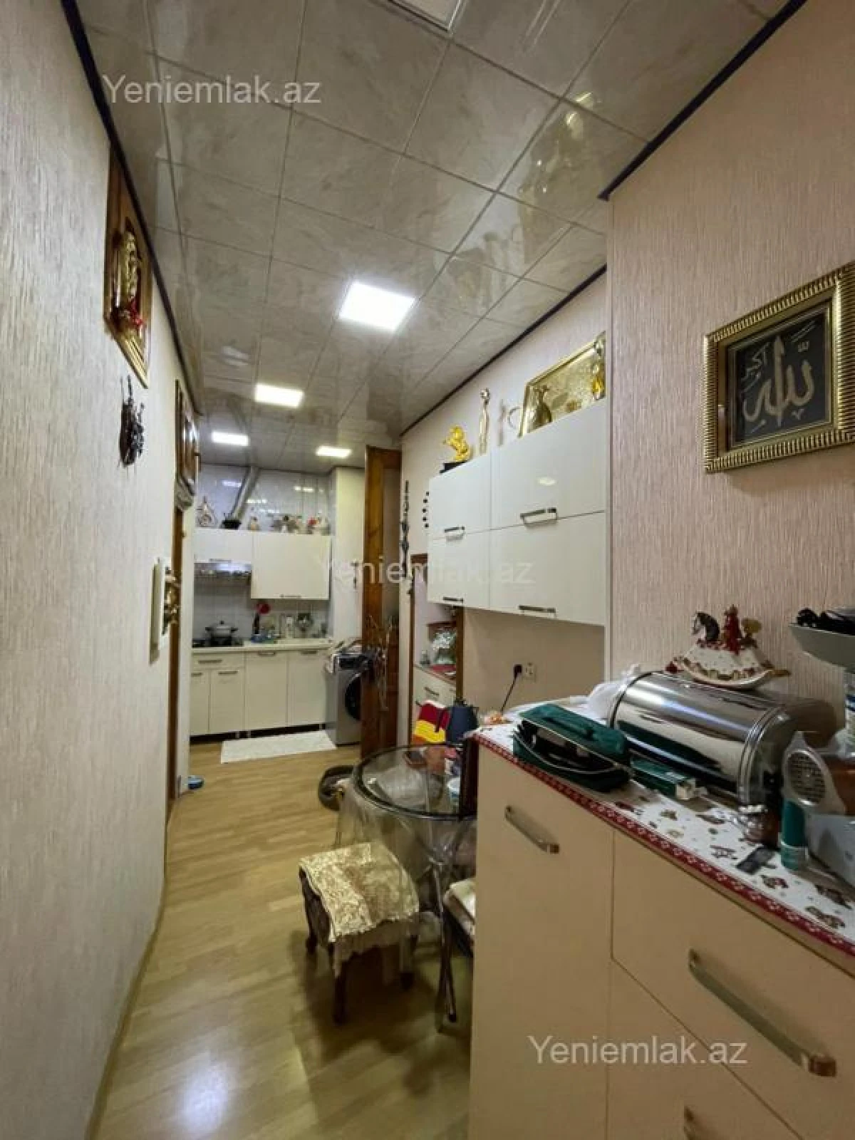 Satılır 3 otaqlı köhnə tikili 85 m²