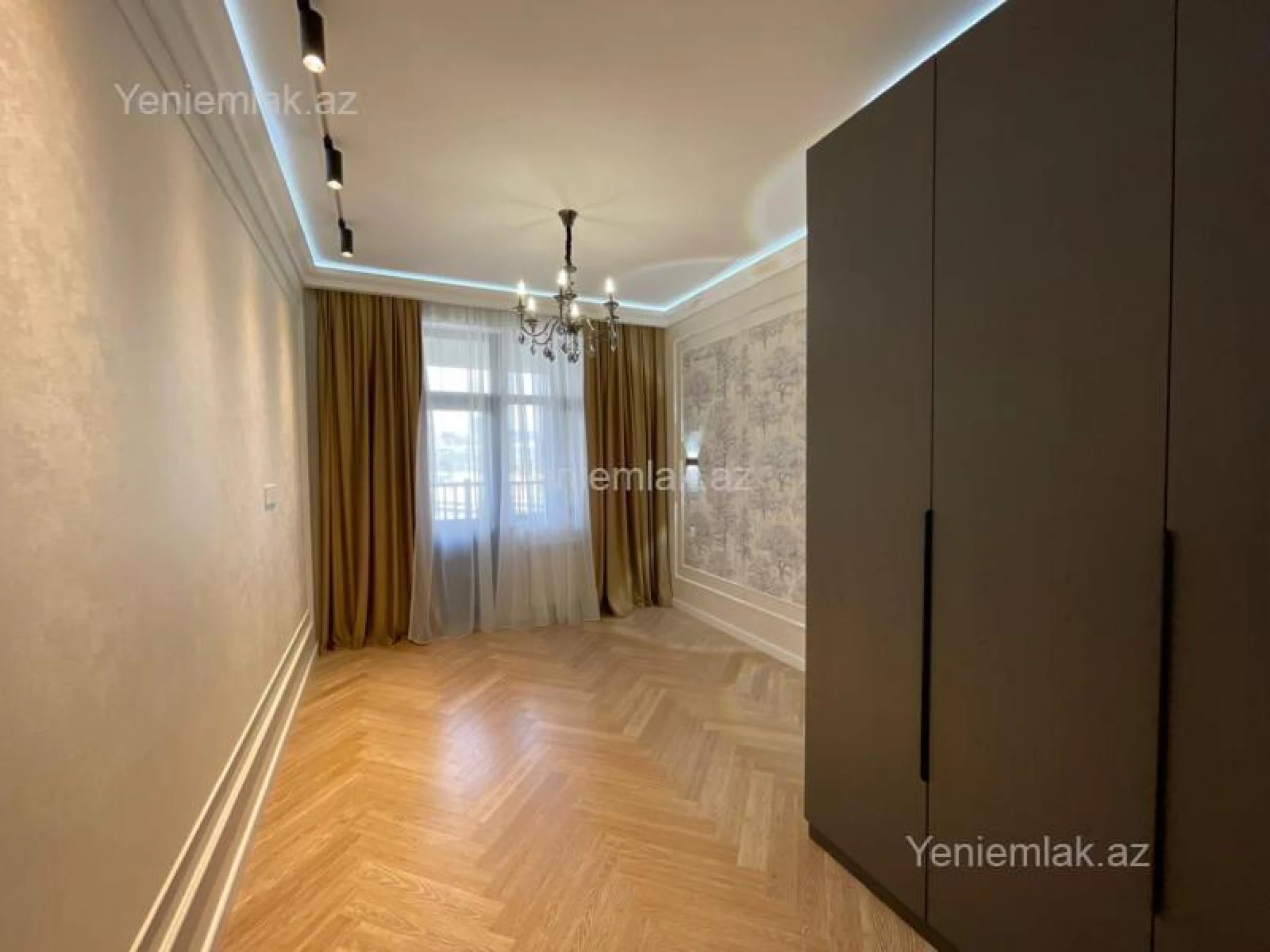 Satılır 3 otaqlı yeni tikili 83.7 m²