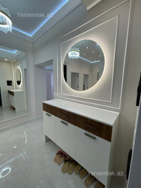 Satılır 3 otaqlı yeni tikili 83.7 m²