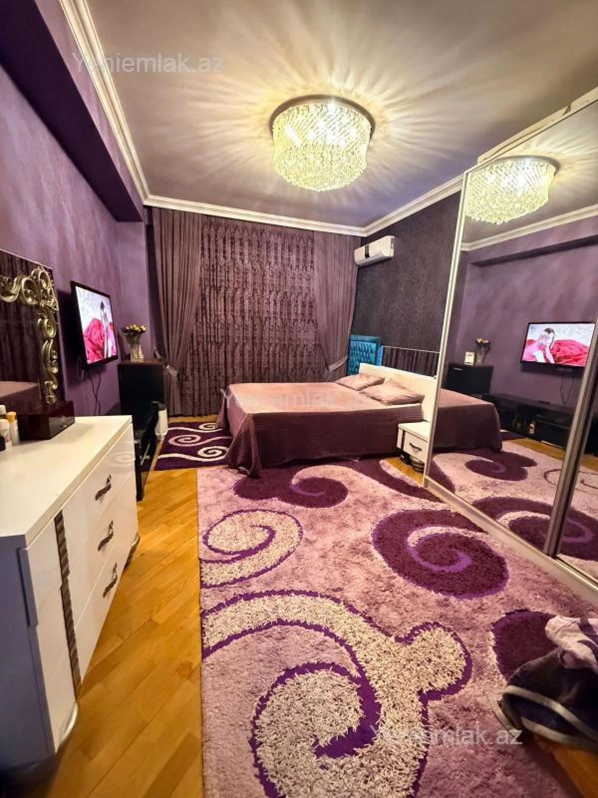 Satılır 3 otaqlı yeni tikili 125 m²