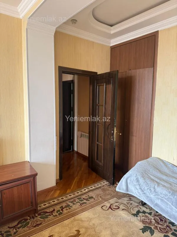 Satılır 2 otaqlı yeni tikili 105 m²