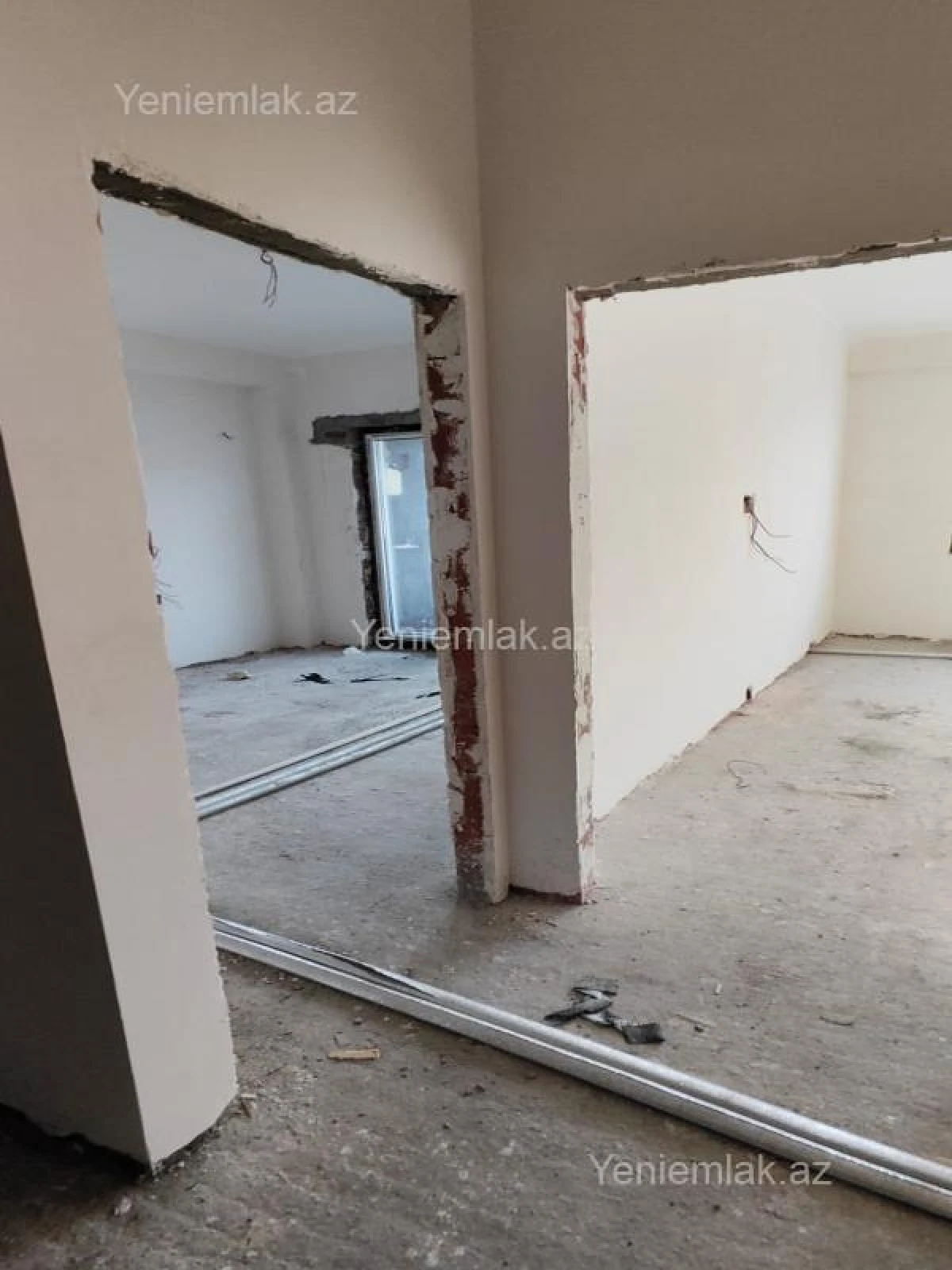 Satılır 2 otaqlı yeni tikili 74 m²