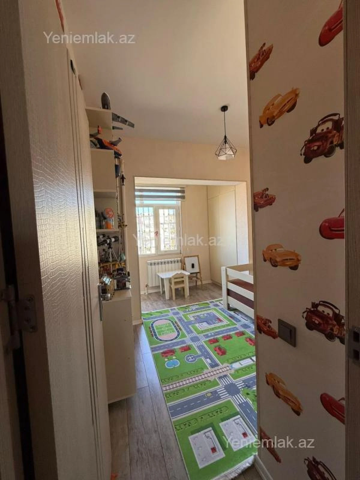 Satılır 2 otaqlı köhnə tikili 50 m²