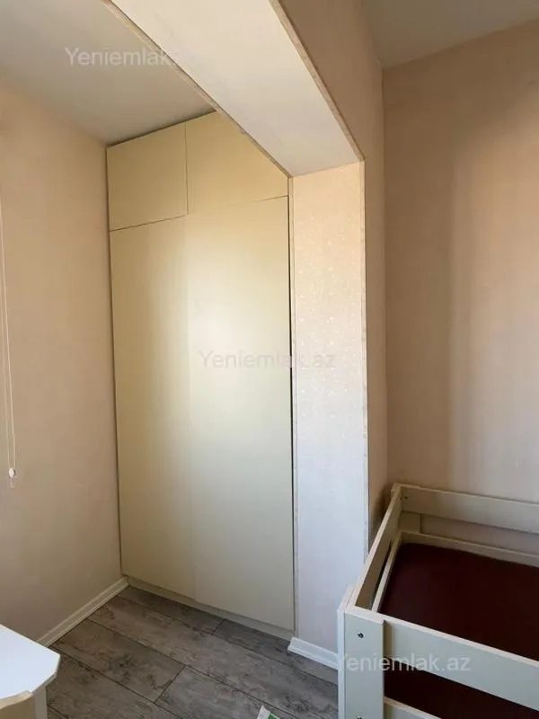 Satılır 2 otaqlı köhnə tikili 50 m²