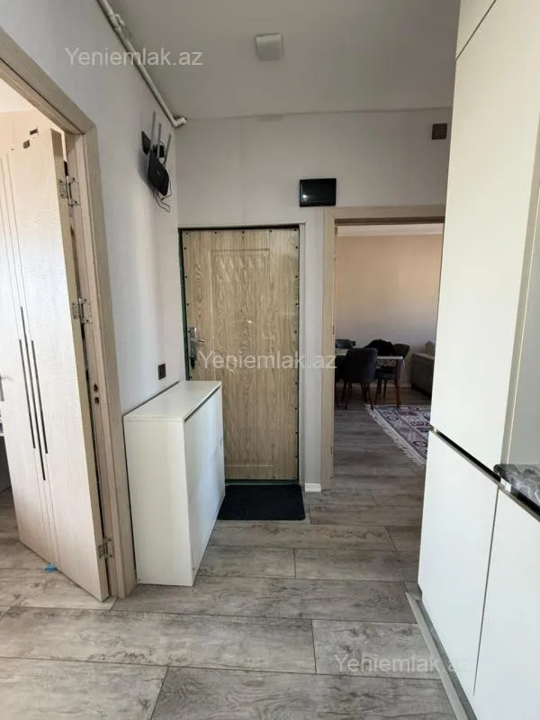 Satılır 2 otaqlı köhnə tikili 50 m²